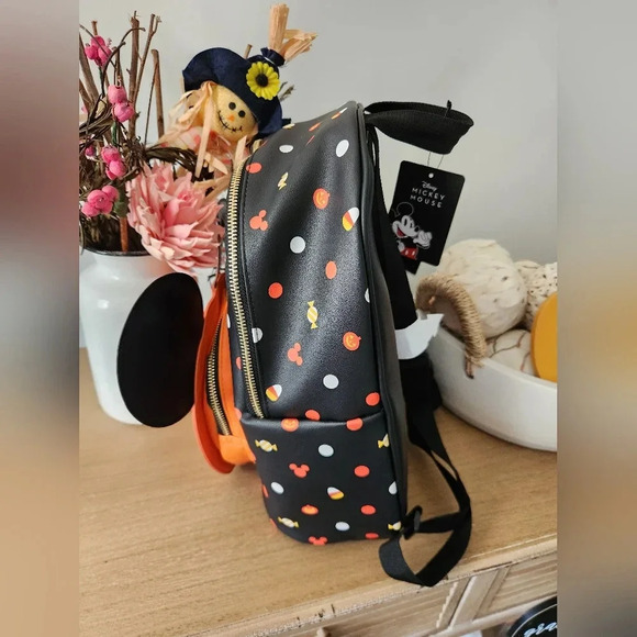 NWT Disney Mickey Mouse Pumpkin Halloween Glow in the Dark Backpack - Picture 5 of 11